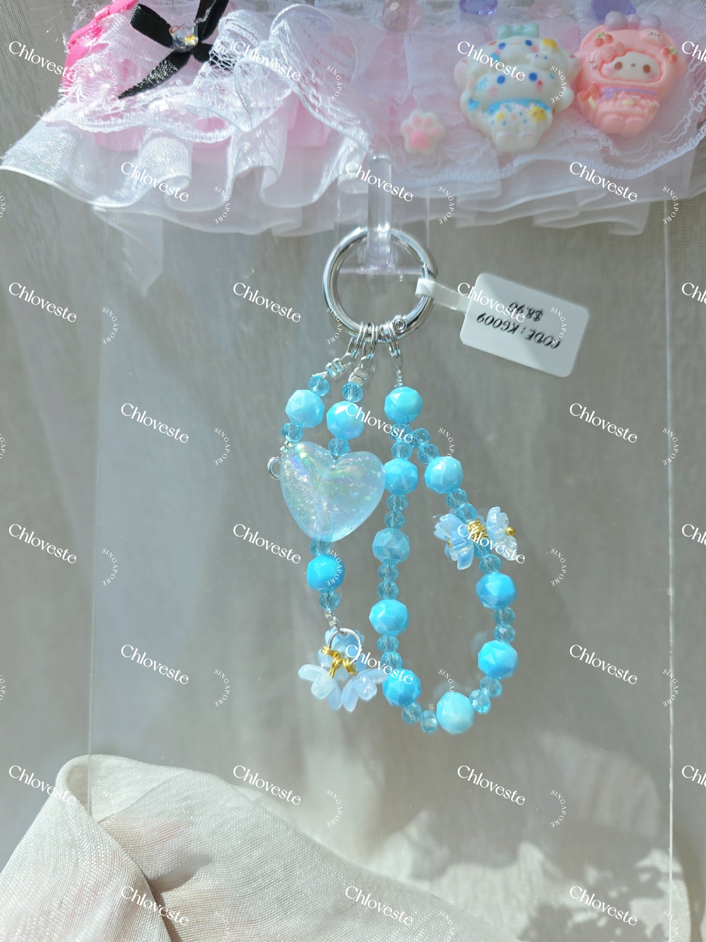 (KS009) Blue heart with flower keychain